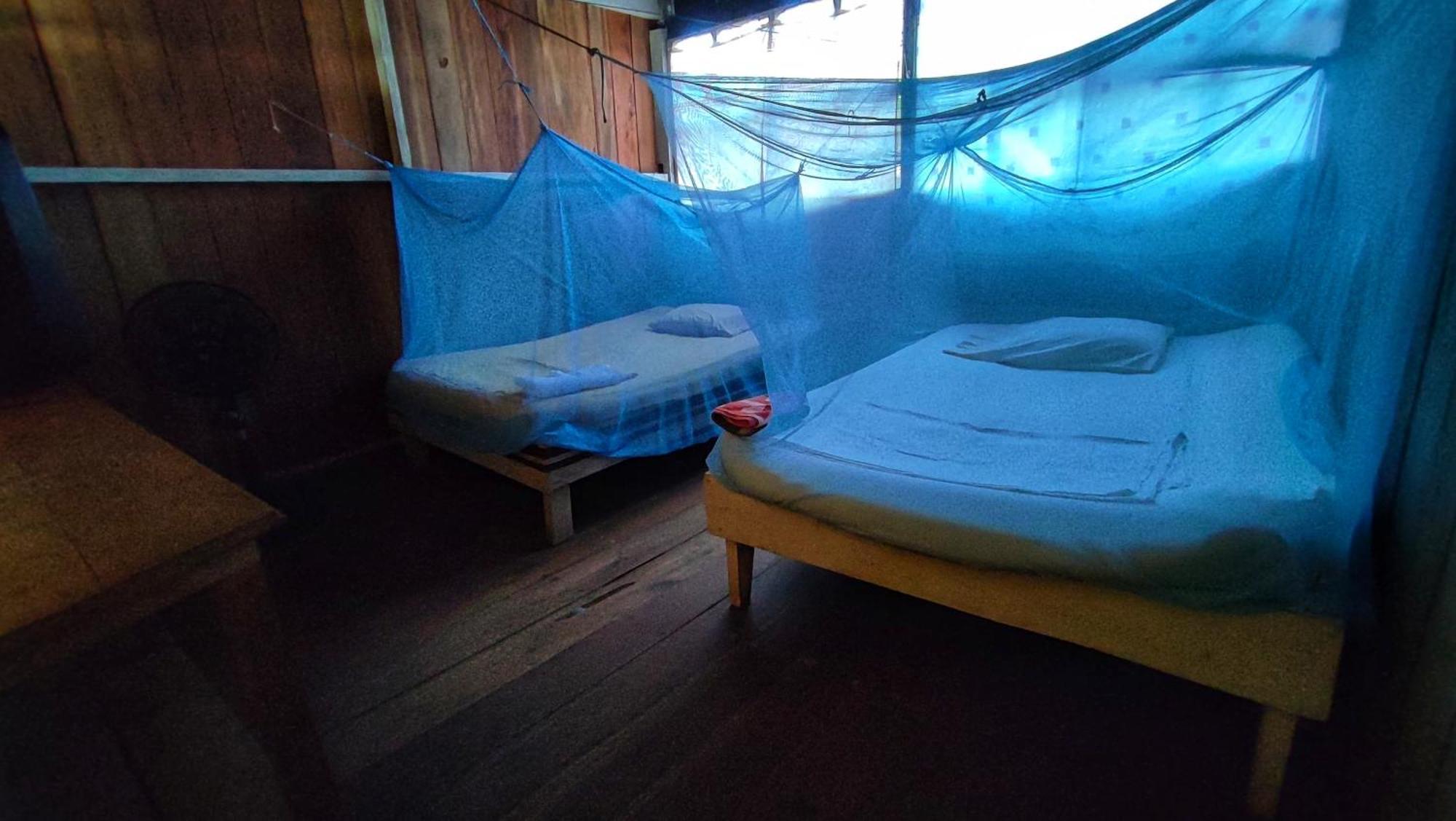 Hospedaje Y Tours Reina Arriera Amazonas Colombia Macedonia ภายนอก รูปภาพ