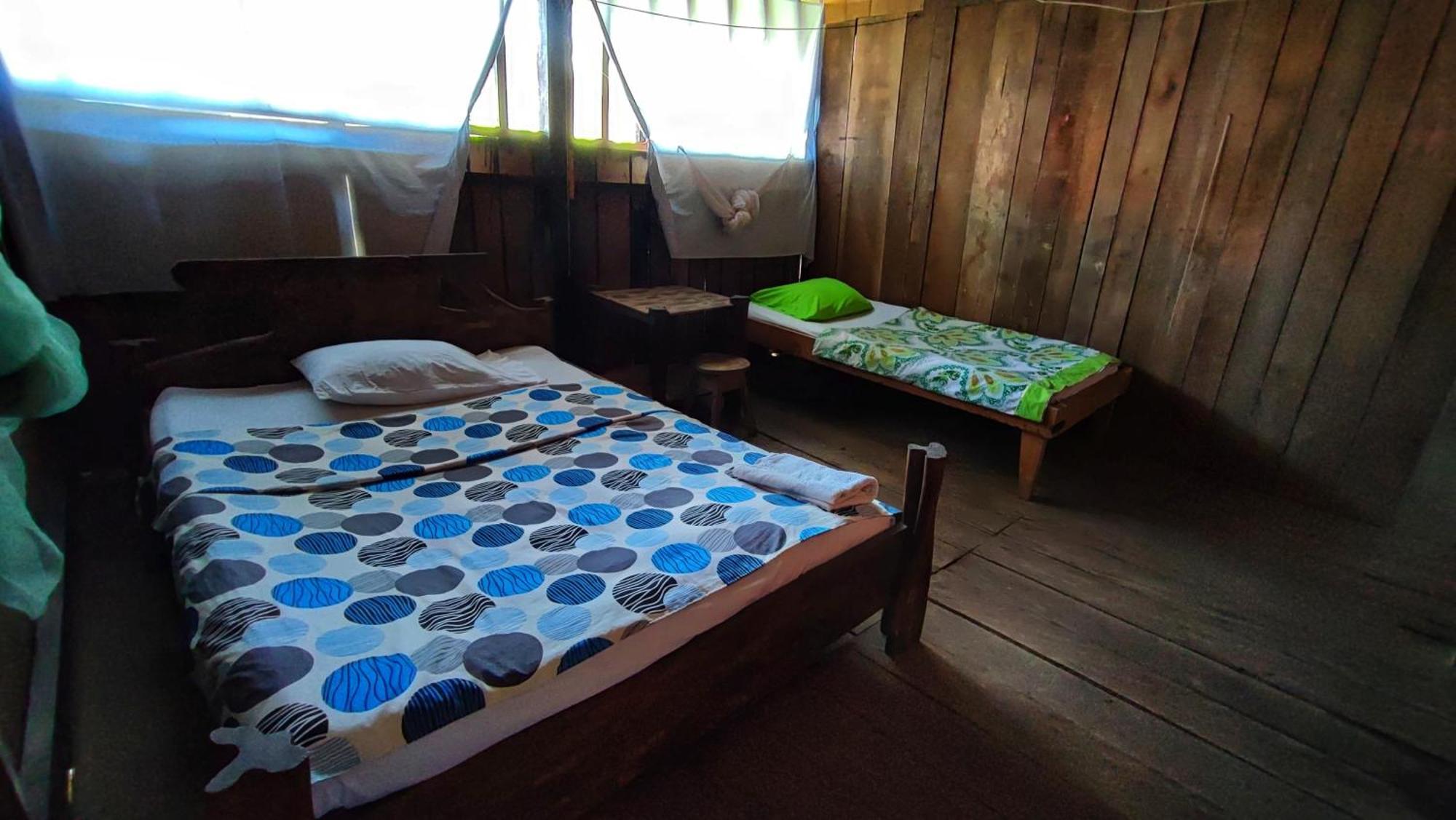 Hospedaje Y Tours Reina Arriera Amazonas Colombia Macedonia ภายนอก รูปภาพ